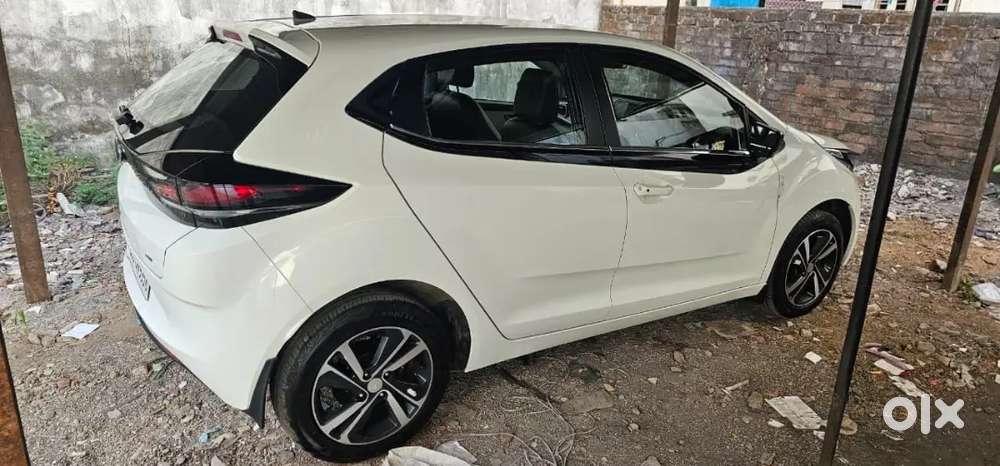 Tata Altroz 2024