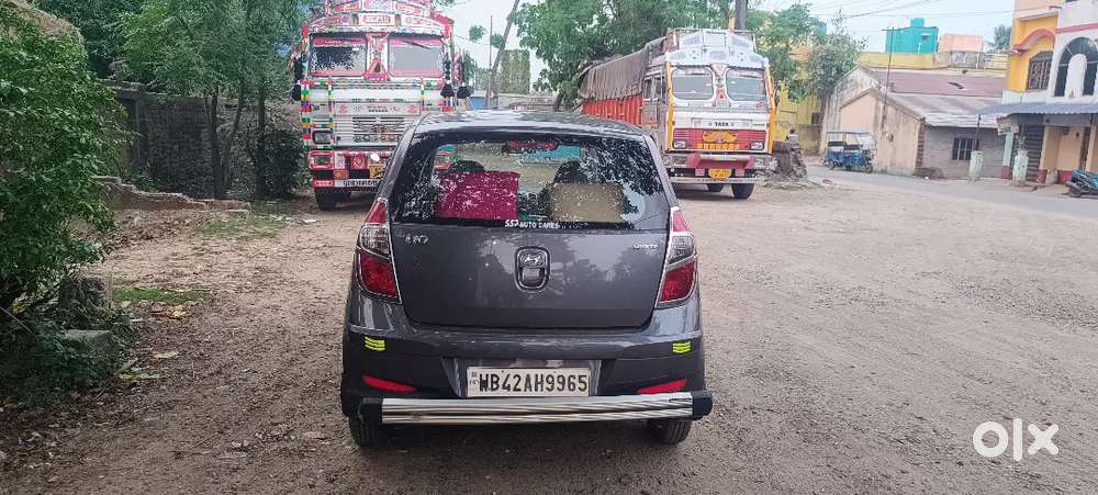 Hyundai I10 2016 Petrol 14000 Km Driven