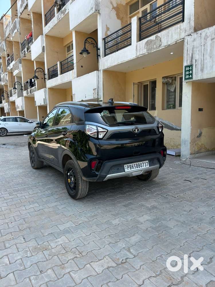 Tata Nexon Petrol 2021(dark Edition Top Model)