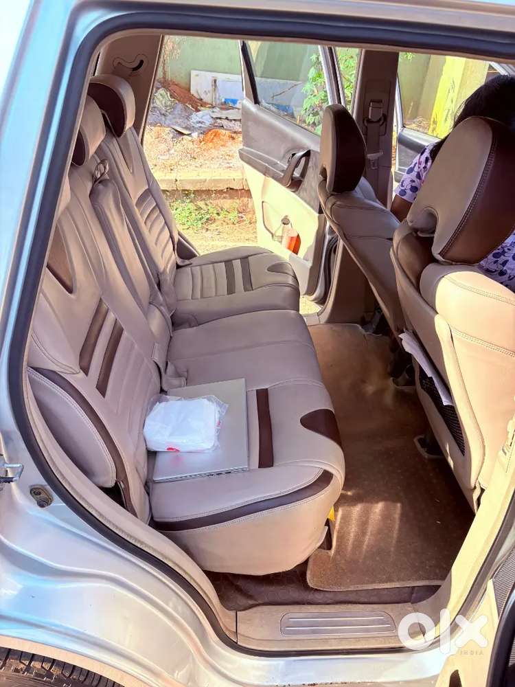 Mahindra Xuv500 2016 Diesel 137718 Km Driven