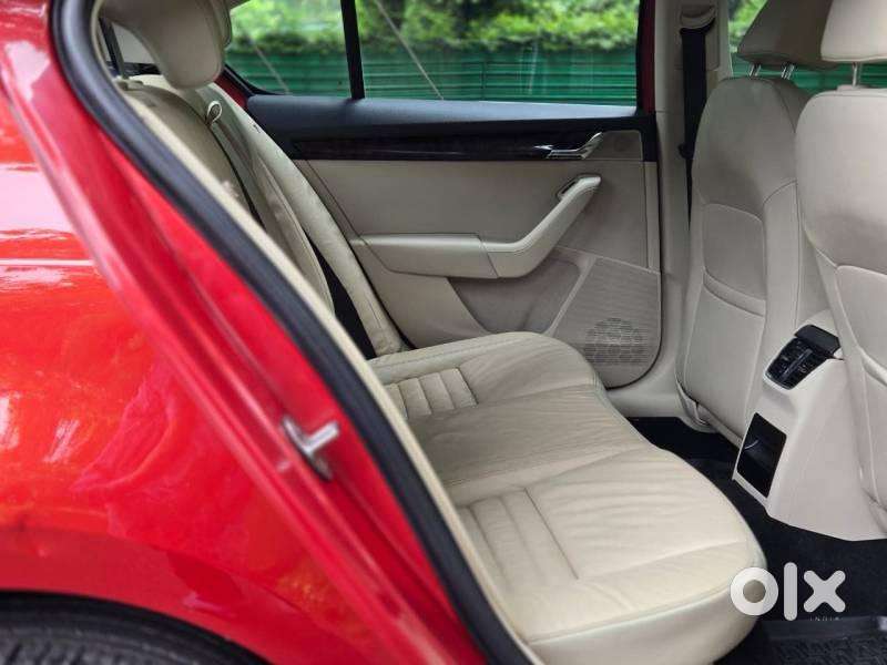 Skoda Octavia 1.8 Tsi At Style Plus, 2017, Petrol