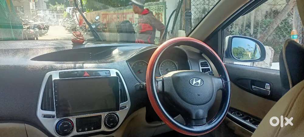 Hyundai I20 2013 Petrol 65000 Km D Riven