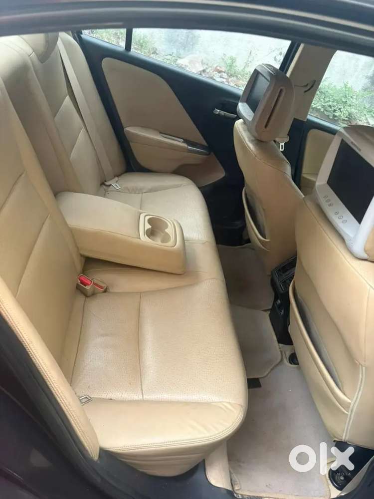 Honda City 2015vx 1st Owner Sunroof