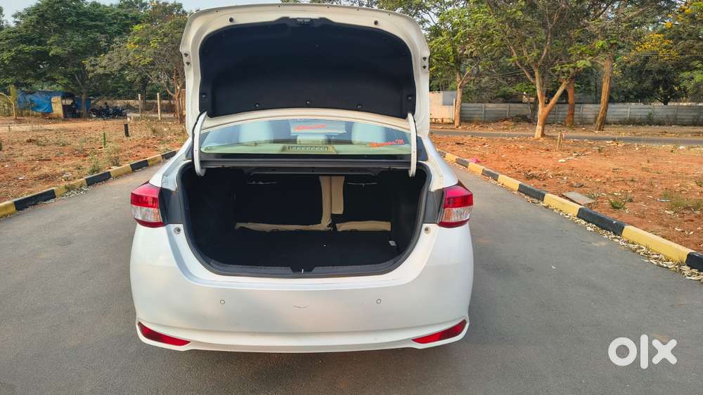 Toyota Yaris J, 2021, Petrol