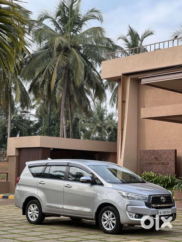 Toyota Innova Crysta 2.4 Gx Mt, 2016, Diesel