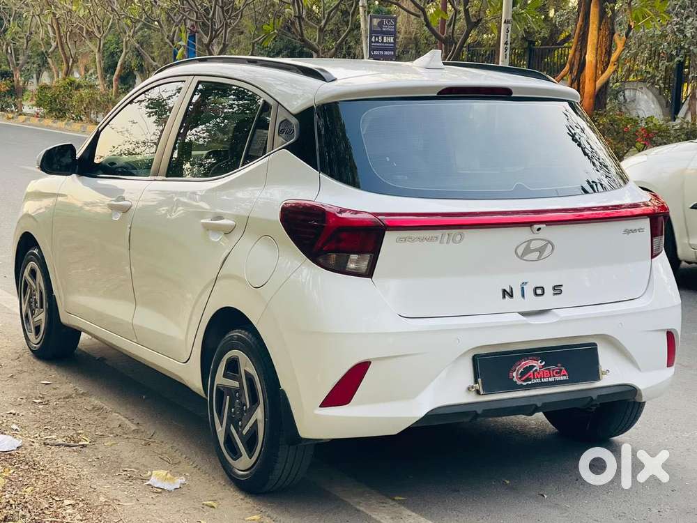 Hyundai Grand I10 Nios Amt Sportz, 2023, Petrol