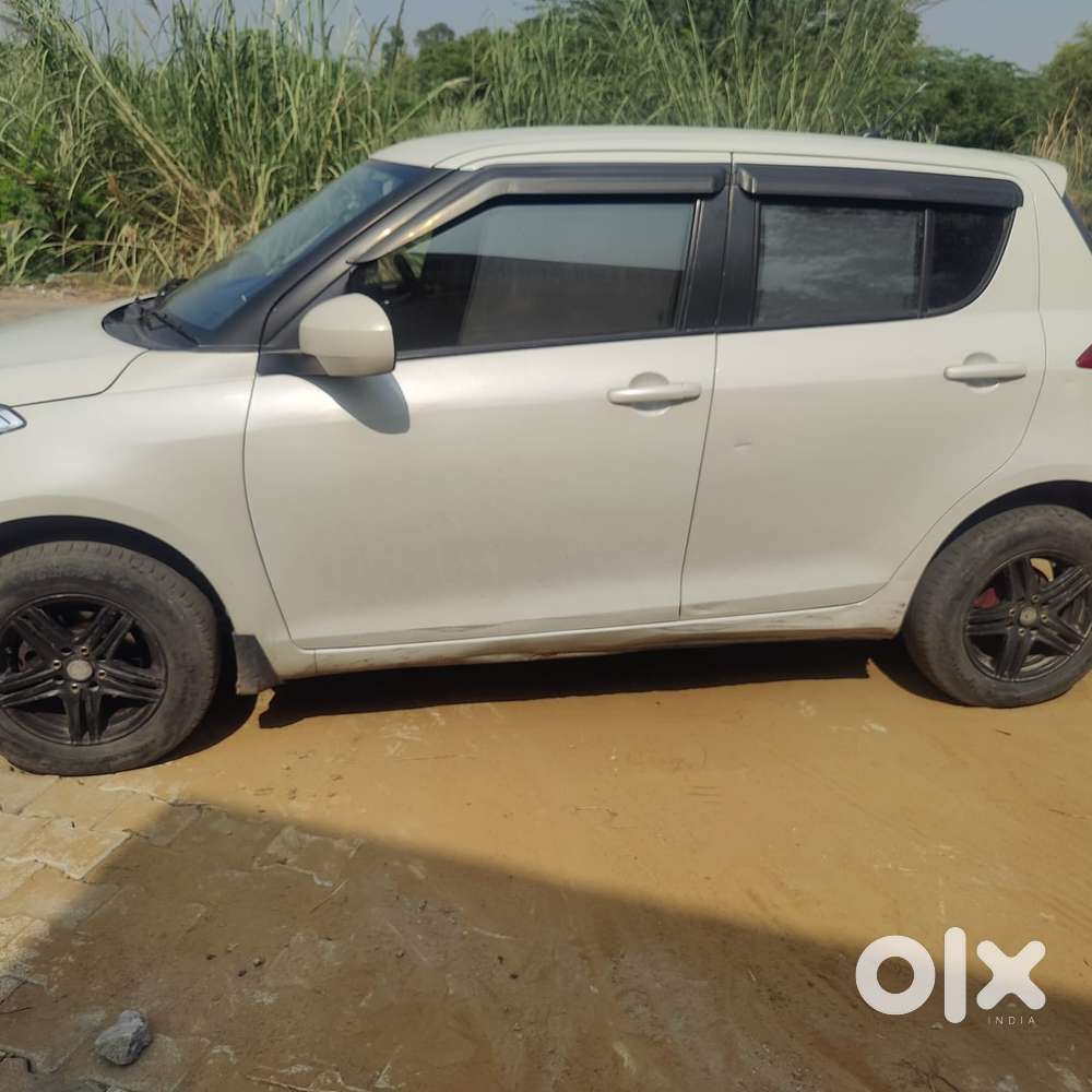 2017 Maruti Swift Lxi