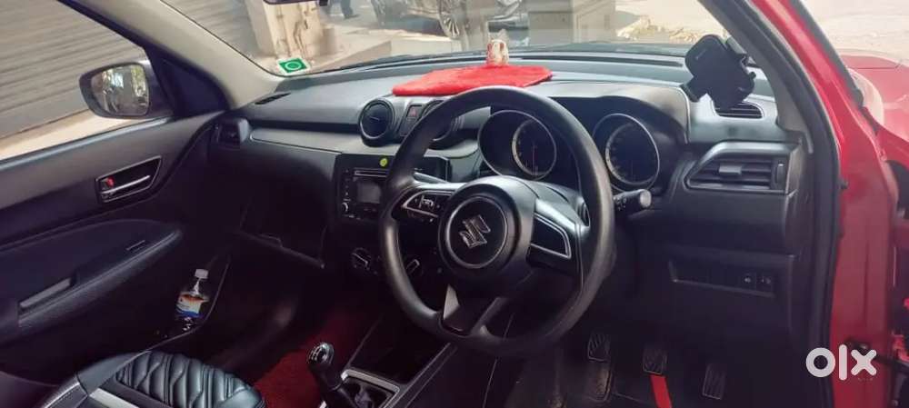 Swift Maruti Suzuki 2021