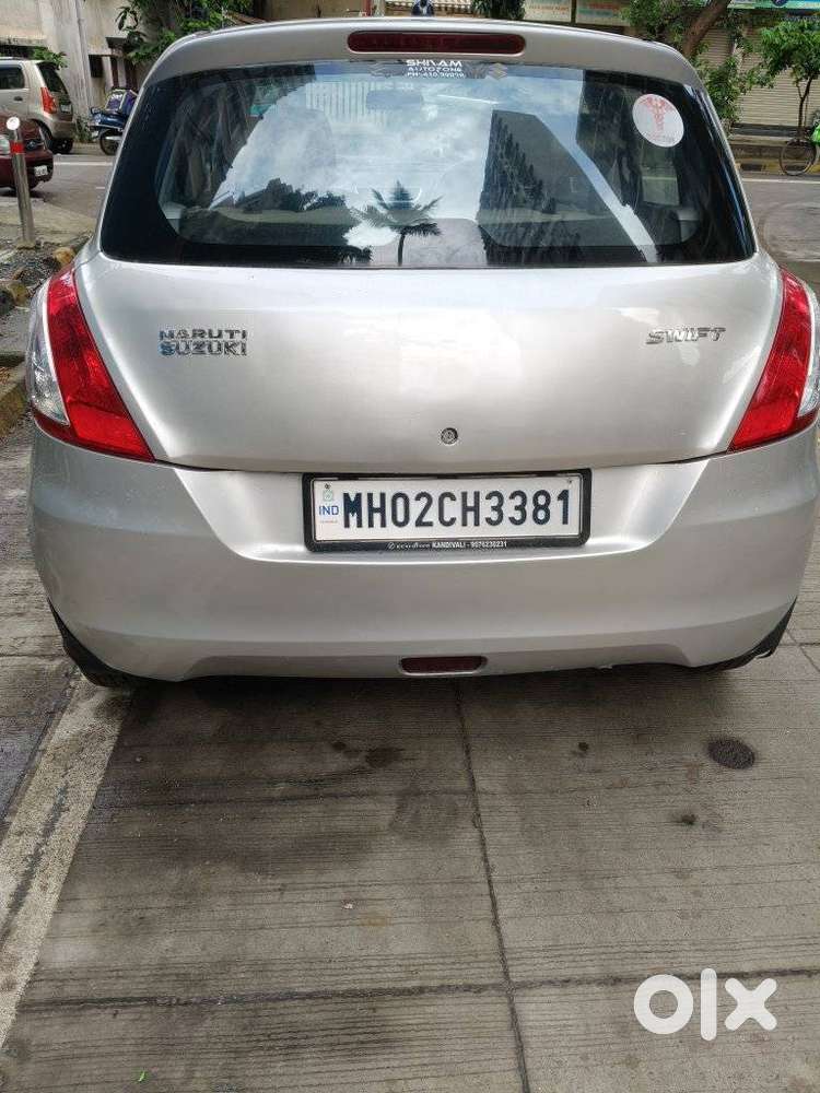 Maruti Suzuki Swift Vxi + Manual, 2012, Petrol