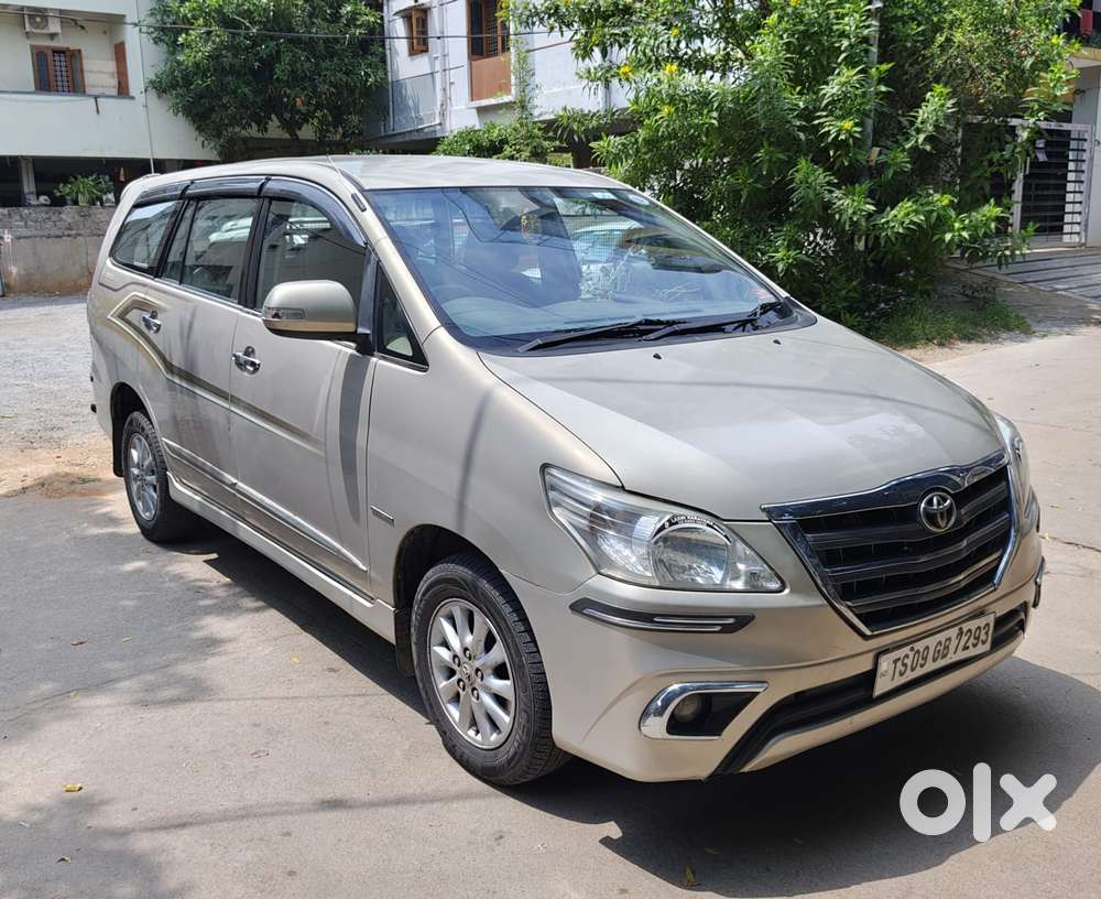Toyota Innova 2.5 V 7 Str, 2013, Diesel