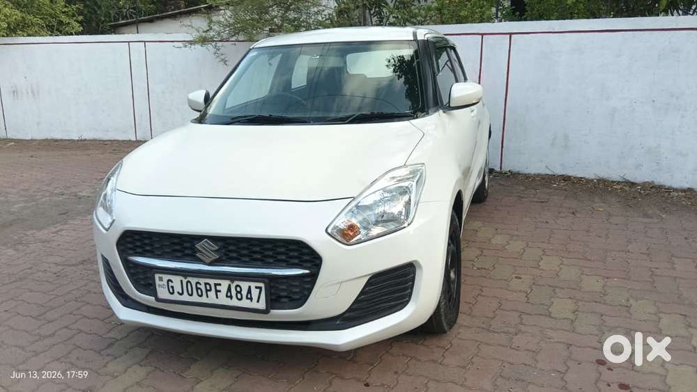 Maruti Suzuki Swift Vvt Vxi, 2021, Petrol