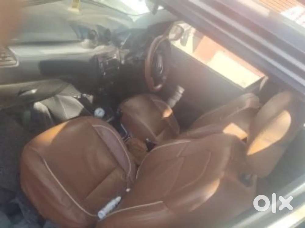 Maruti Suzuki Swift 2017 Petrol 68212 Km Driven