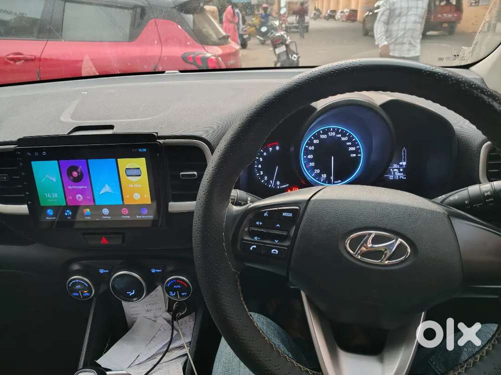 Hyundai Venue 2021 Petrol Well Maintained