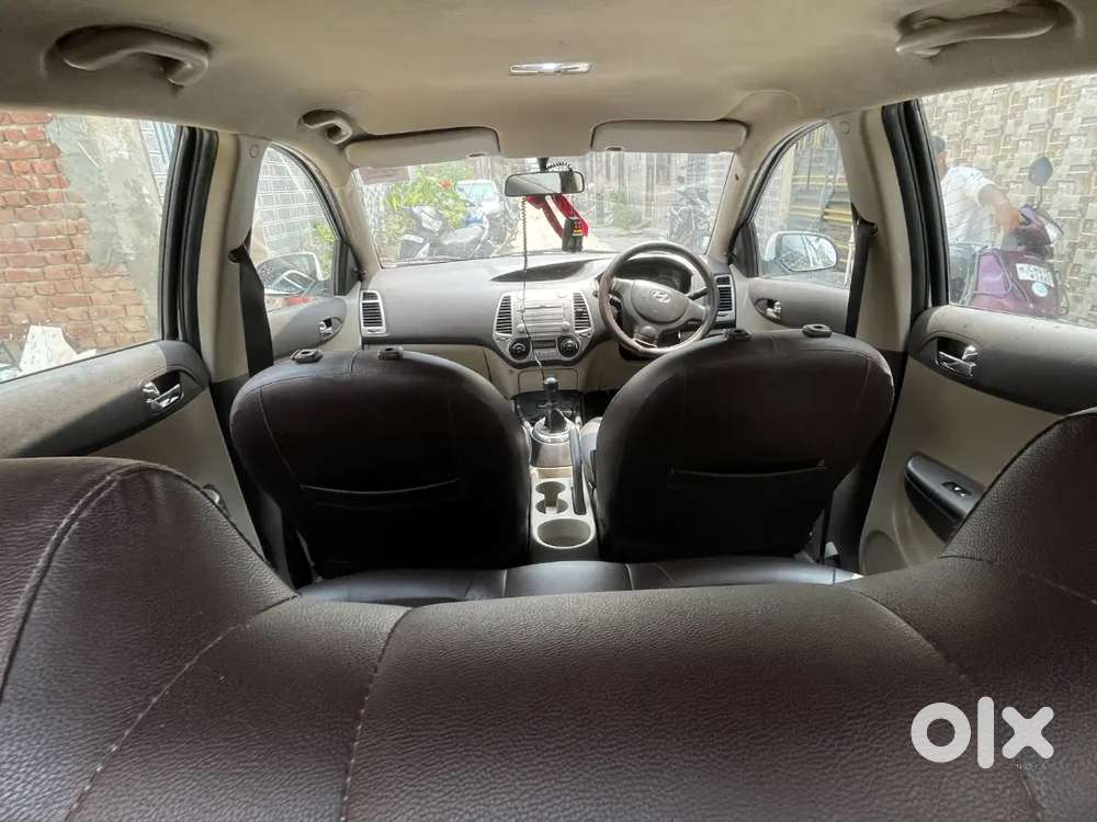 Hyundai Elite I20 Magna 2011