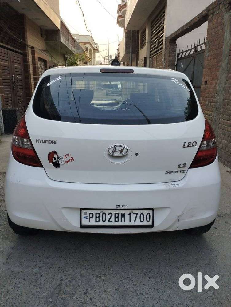 Hyundai I20 Petrol Cvt Magna Executive, 2010, Petrol