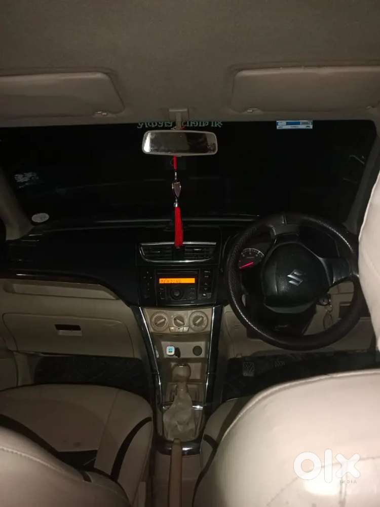 Maruti Suzuki Dzire 2013 Diesel Manual (इंजन की गारंटी )