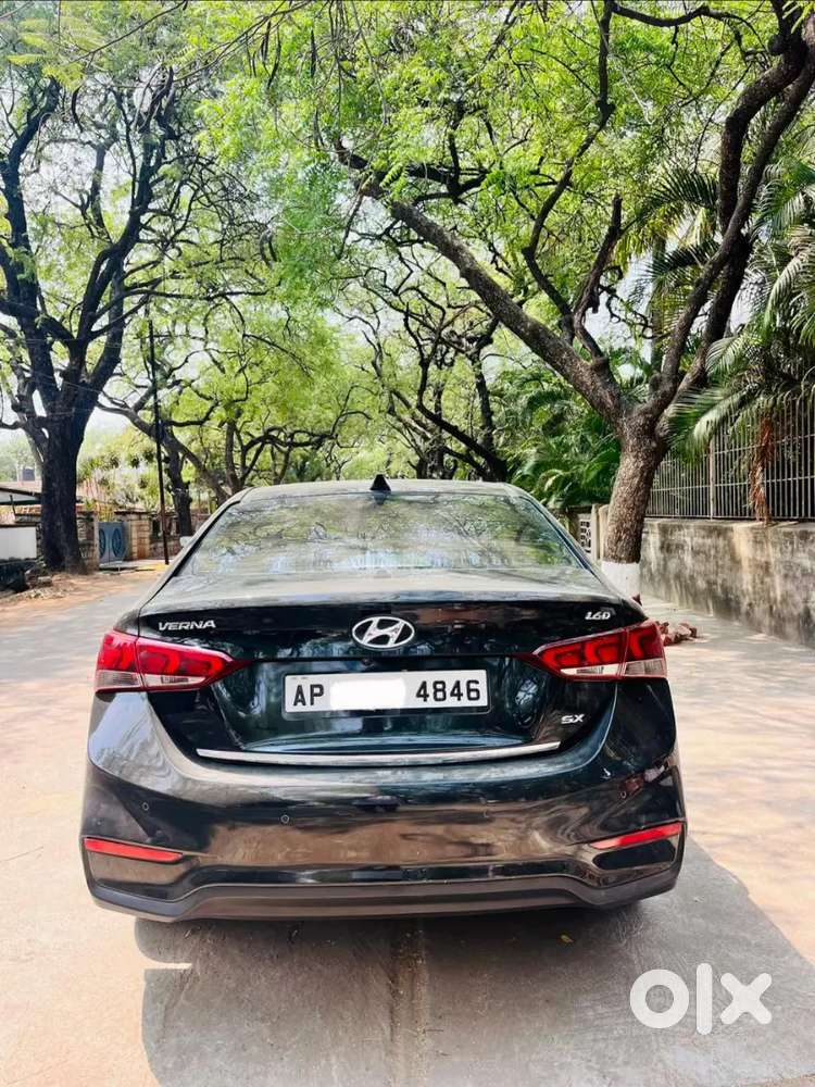 Hyundai Verna 2019 Diesel 108000 Km Driven