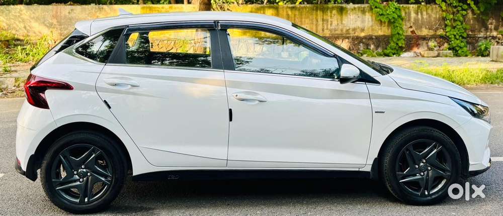 Hyundai I20 Sportz 1.2 Vtvt, 2023, Petrol