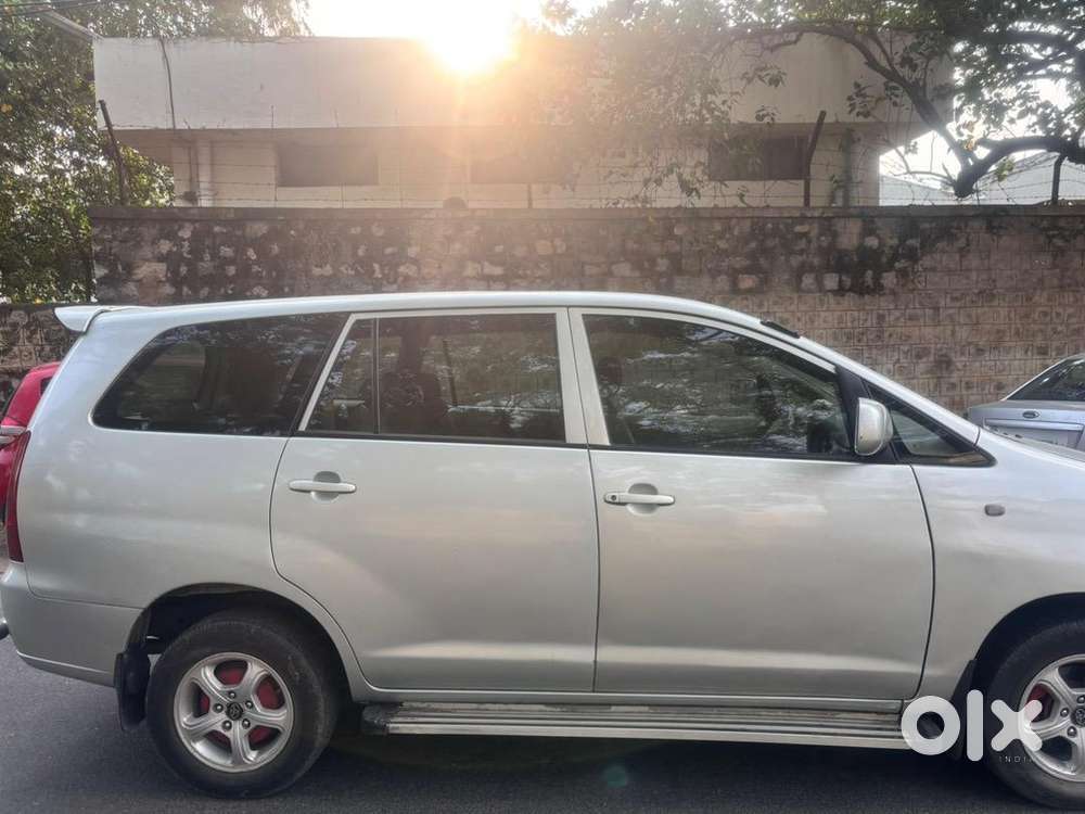 Toyota Innova 2009 Diesel Well Maintained
