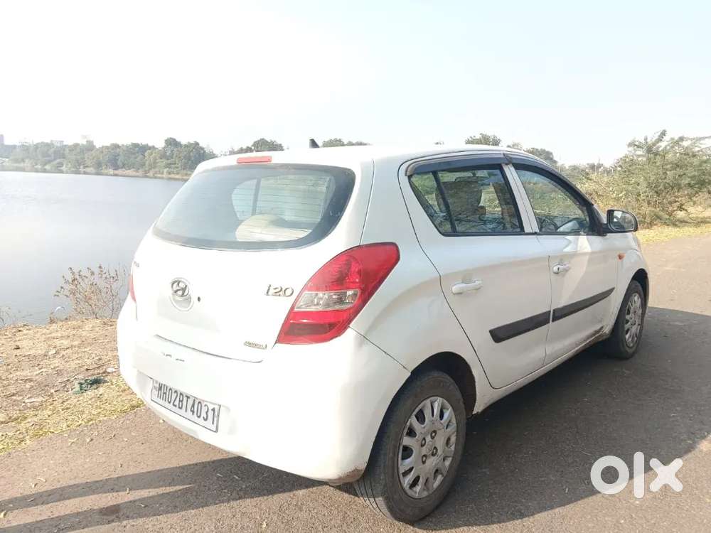Hyundai I20 Magna
Pure Petrol 
Model 2010
Original Colour 
4th E