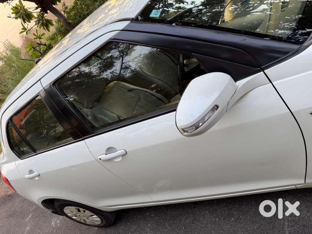Maruti Suzuki Swift Dzire Vxi Petrol 2012 - Excellent Condition