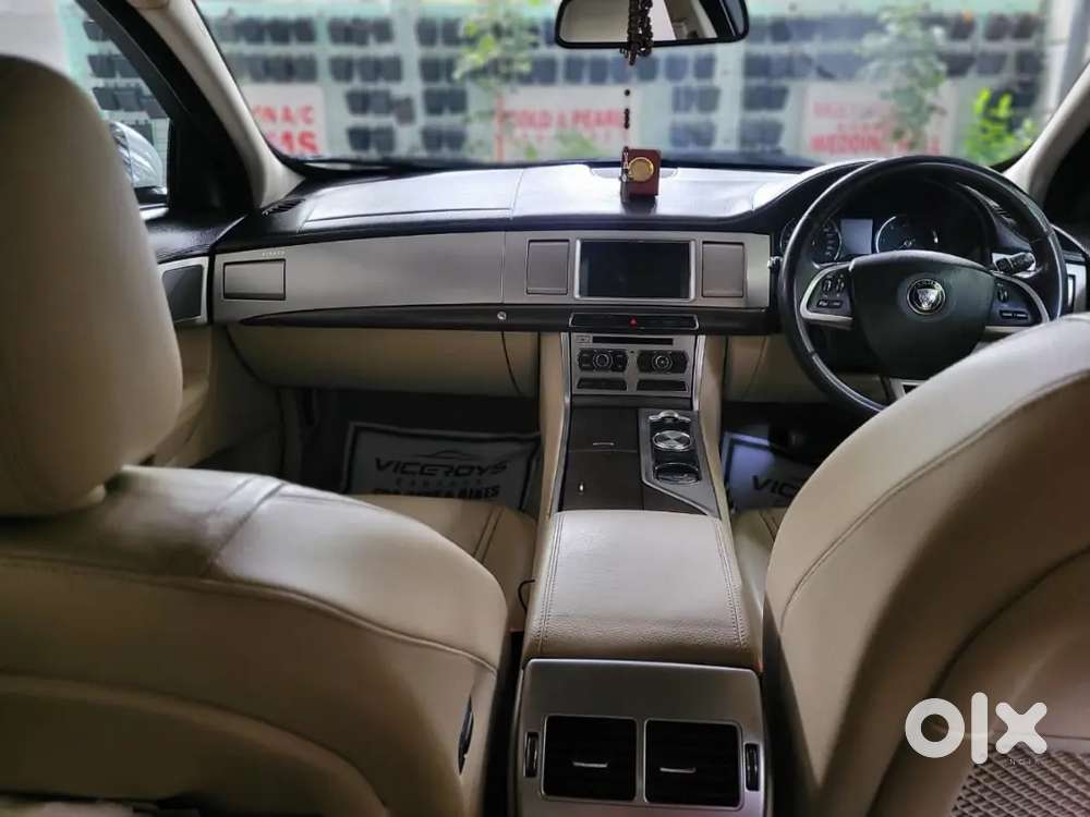 Jaguar Xf 2014 Diesel Well Maintained
