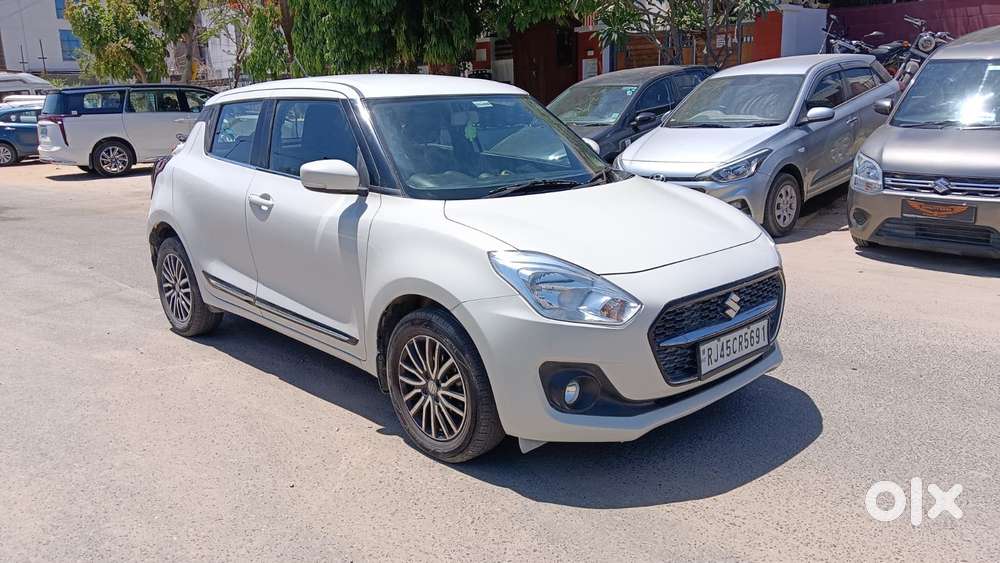 Maruti Suzuki Swift Vxi Optional, 2022, Petrol