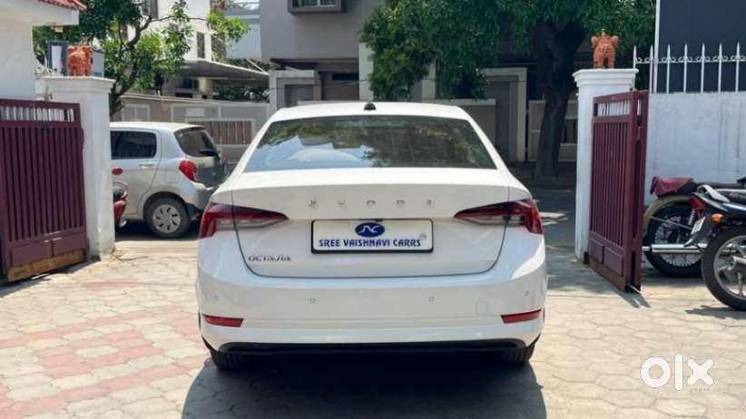 Skoda Octavia 2.0 Style Tsi At, 2021, Petrol