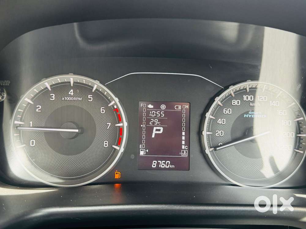 Maruti Suzuki Brezza 1.5 Vxi Smart Hybrid, 2025, Petrol