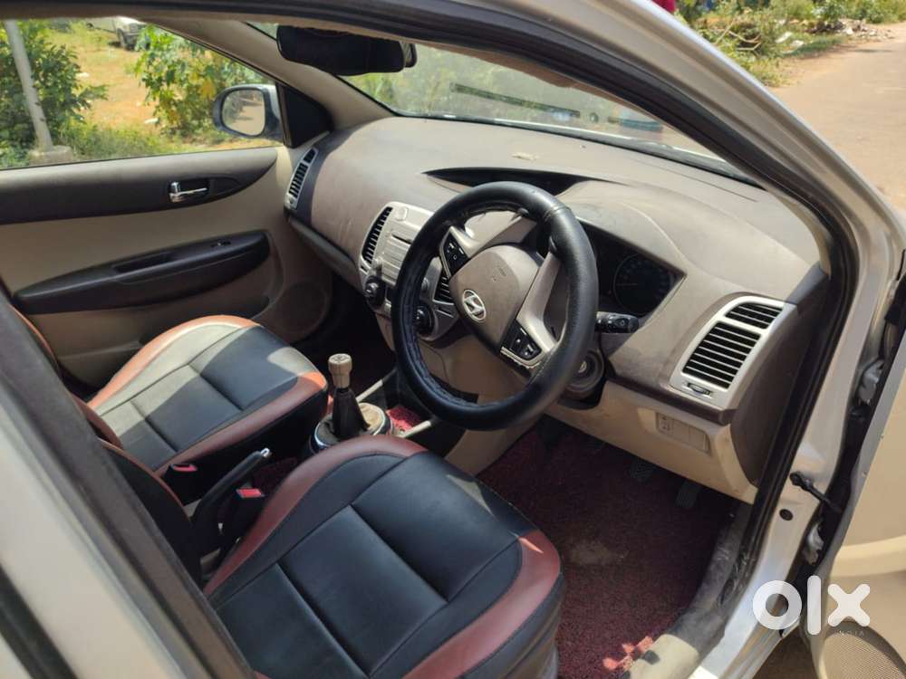 Hyundai I20 Sportz Plus Diesel, 2010, Petrol