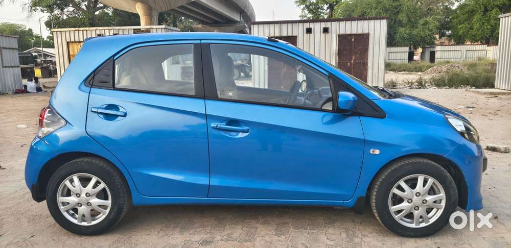 Honda Brio 2011-2013 V Mt, 2014, Petrol