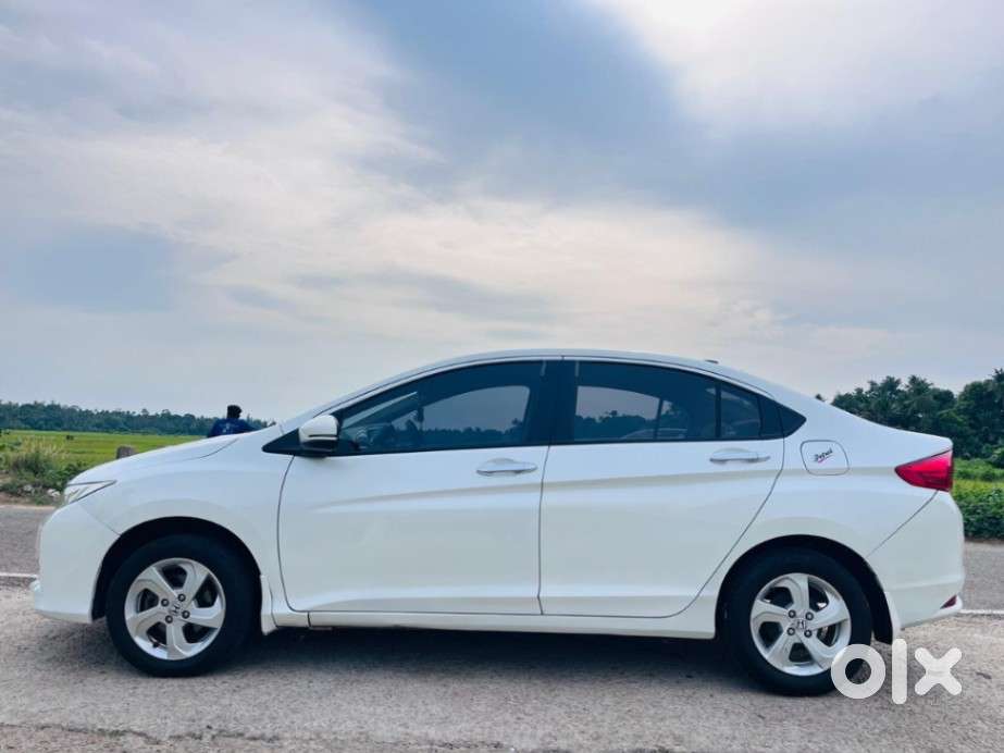 Honda City 2015-2017 I Vtec V, 2016, Petrol