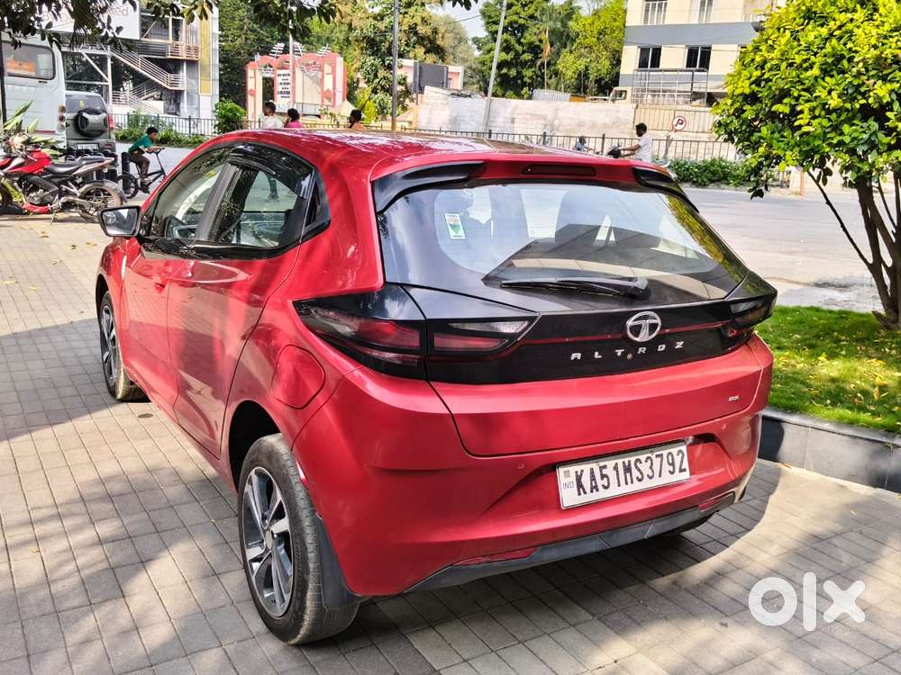 Tata Altroz 1.2 Xz Plus Rtn Dct, 2022, Petrol