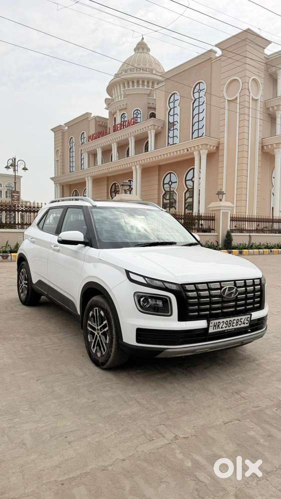 Hyundai Venue Sx Dual Tone Diesel, 2025, Diesel