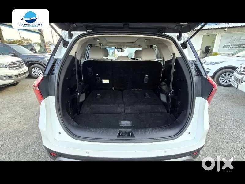 Mahindra Xuv700 2.2 Ax 7 Diesel At Luxury Pack Str, 2024, Diesel