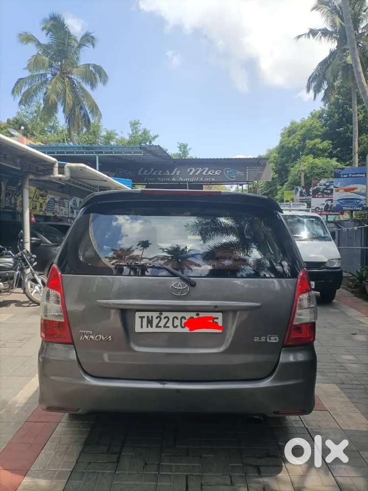 Toyota Innova 2.5 G 2012