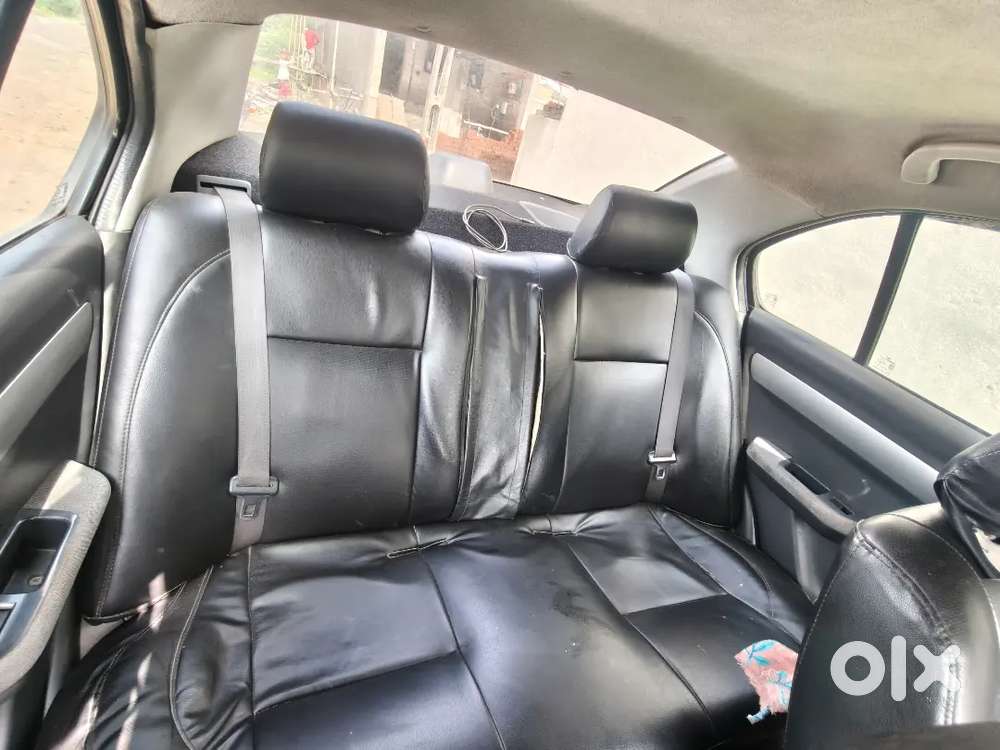 Maruti Suzuki Dzire 2010 Vdi