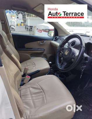 Honda Brio V Mt, 2012, Petrol