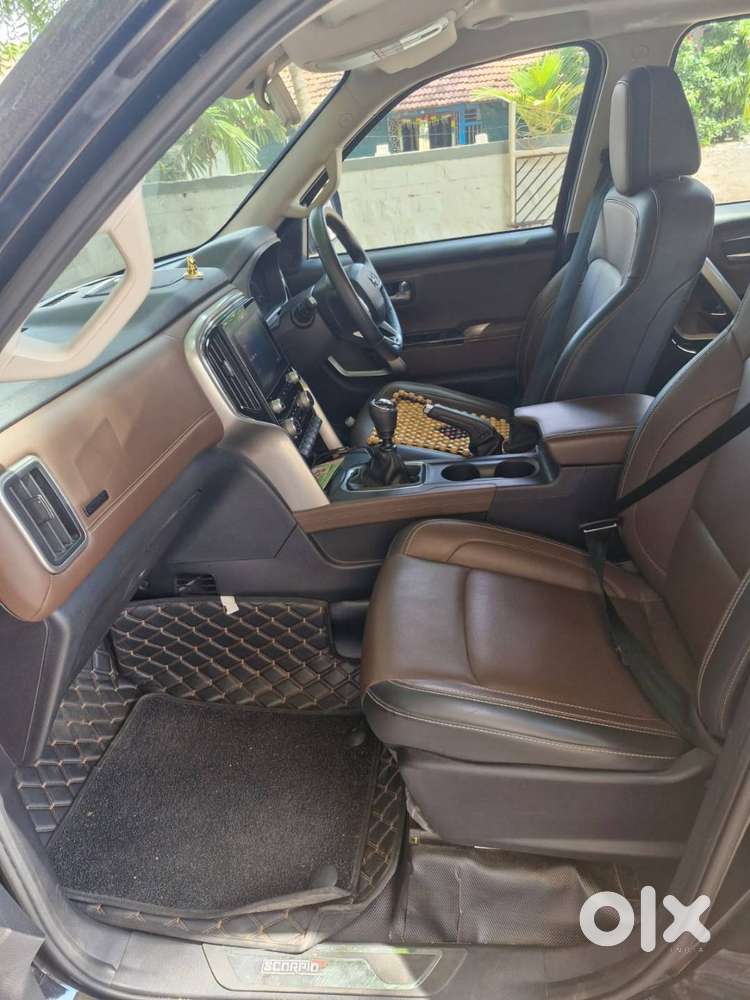 Mahindra Scorpio N Handled By Professional Driver