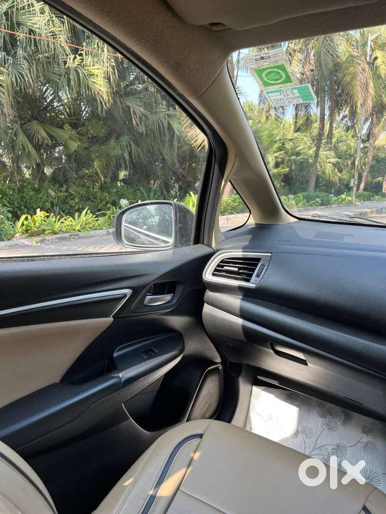 Honda Jazz V Cvt, 2017, Petrol