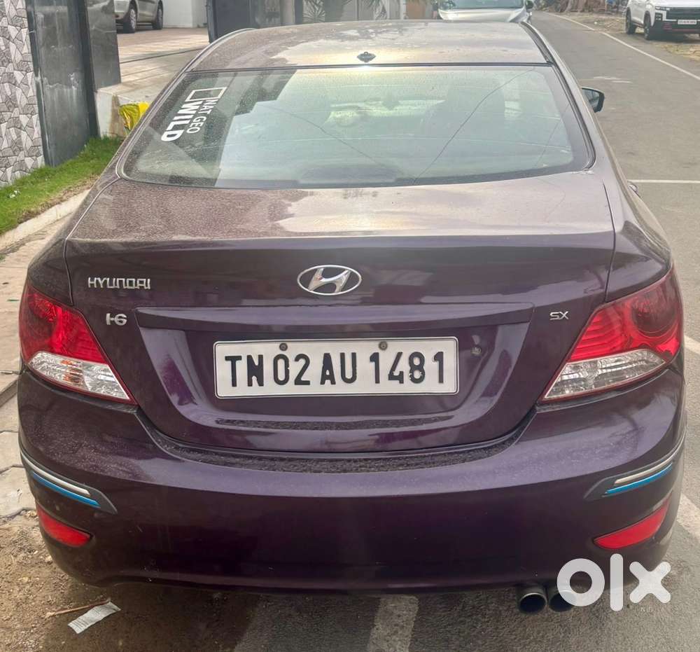 Hyundai Fluidic Verna 2012