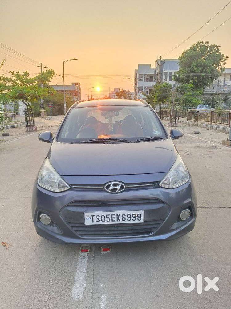 Hyundai Grand I10 2016-2017 Sportz Celebration Edition, 2016, Diesel
