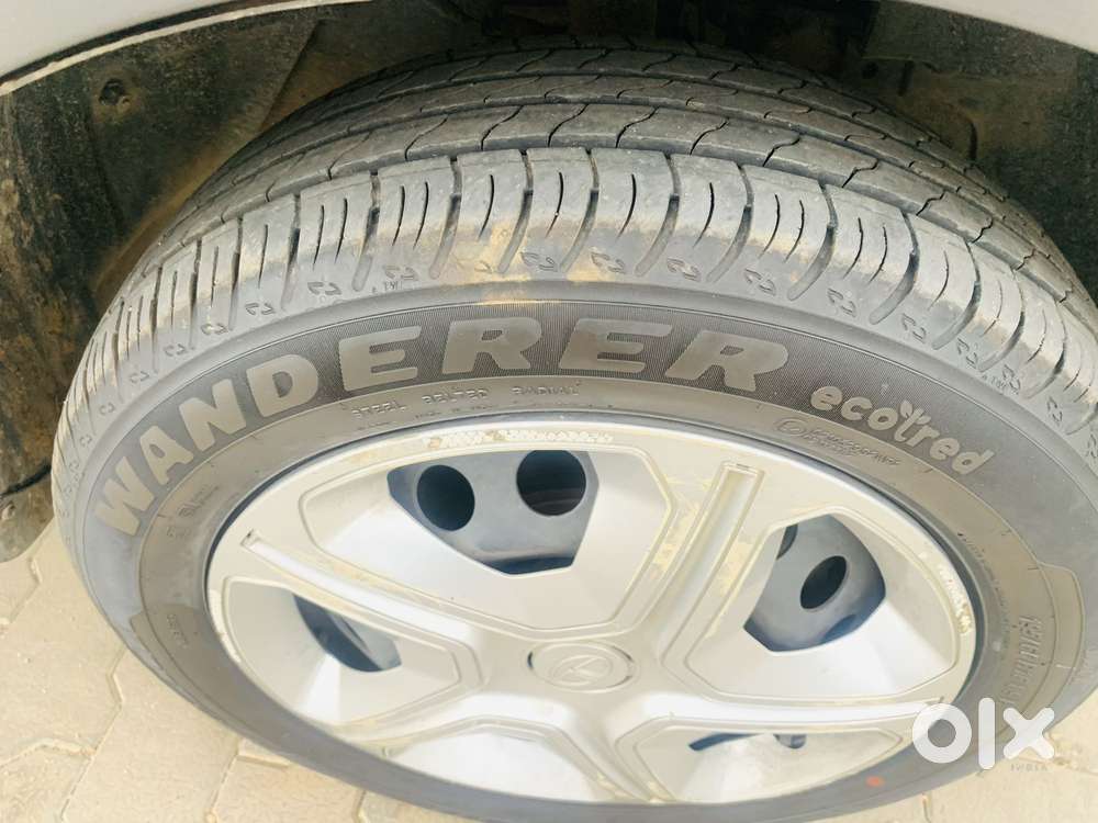 Tata Nexon 1.2 Revotron Xm (s), 2022, Petrol