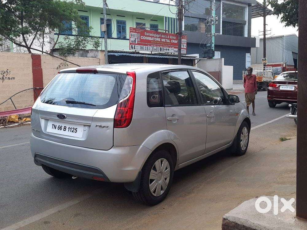 Ford Figo Petrol Titanium, 2010, Petrol
