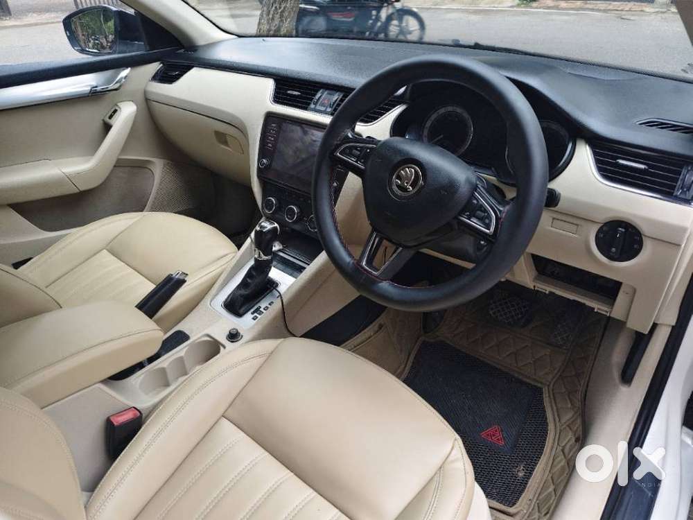 Skoda Octavia 2.0 Tdi At Style Plus, 2017, Diesel