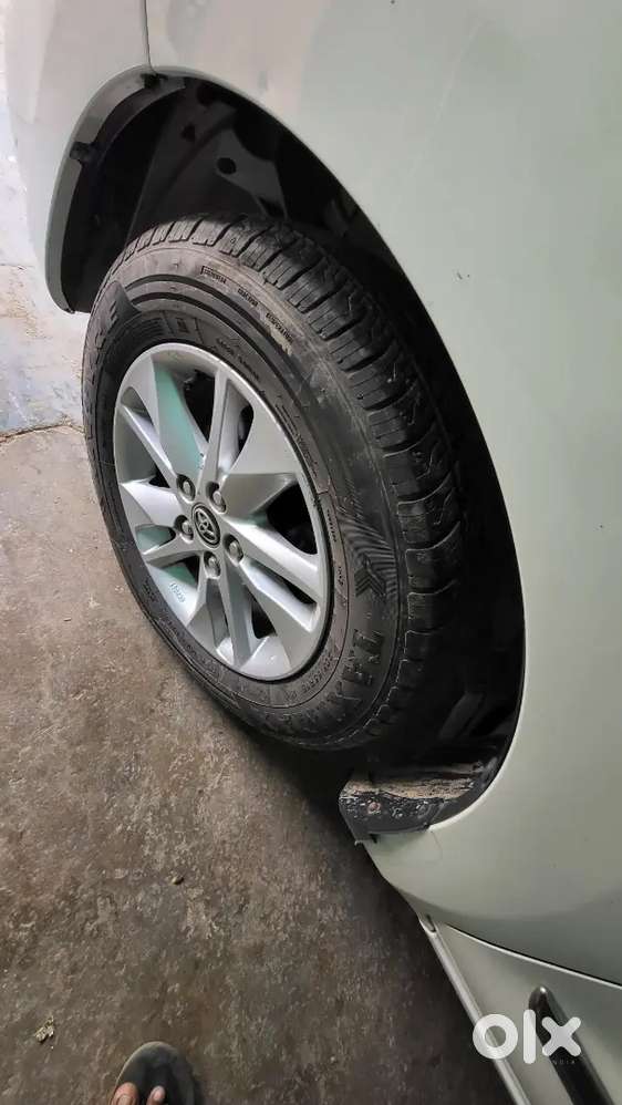 Toyota Innova 2019 Diesel 135000 Km Driven
