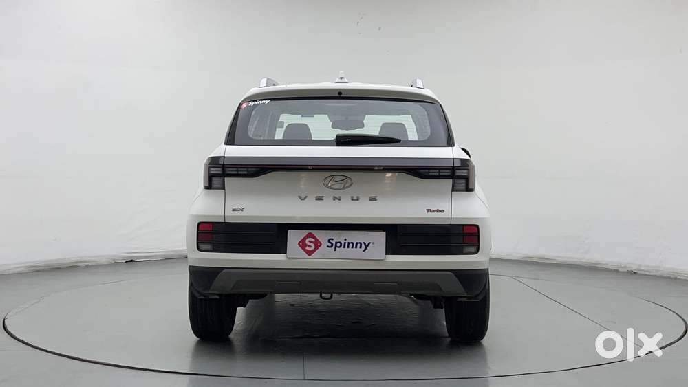 Hyundai Venue 1.0 Sx (o) Turbo Dct, 2023, Petrol
