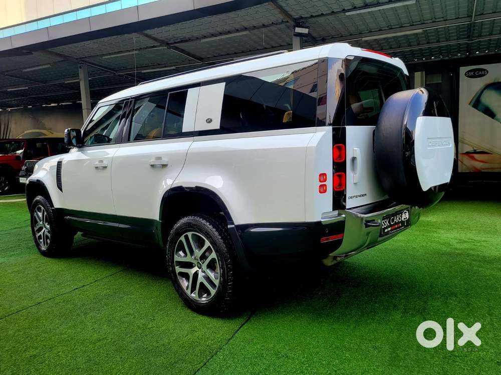 Land Rover Defender 3.0 L 130 Hse, 2023, Diesel