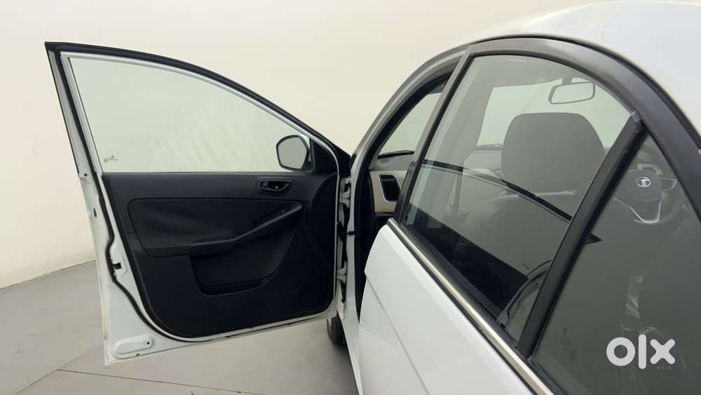 Tata Zest  Revotron 1.2t Xms, 2015, Petrol