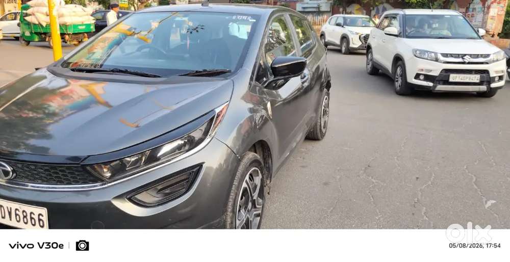 Tata Altroz 2022 Petrol Good Condition Xm+